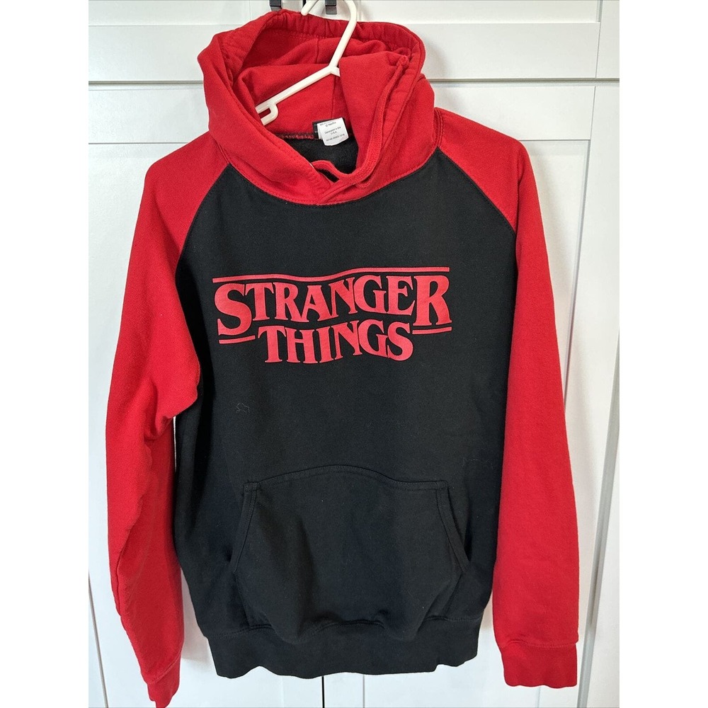 Universal Studios HALLOWEEN Horror Nights 2018 Stranger Things Hoodie Medium